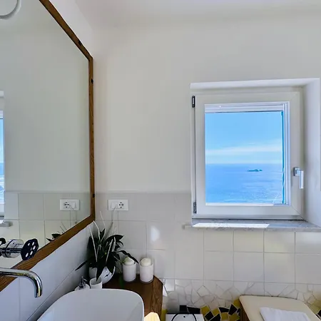 Yourhome - White House Gio בית נופש *