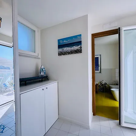 Casa vacanze Yourhome - White House Giò *