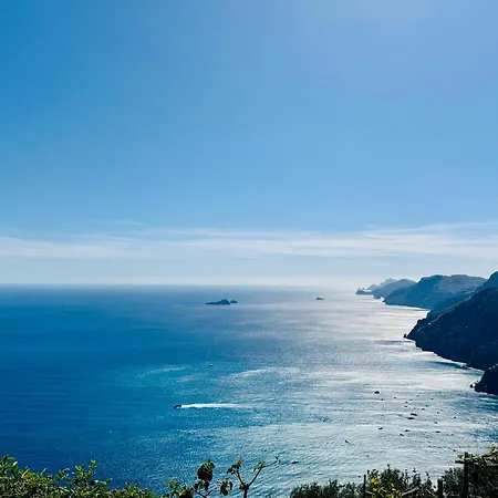 Yourhome - White House Giò Casa vacanze *