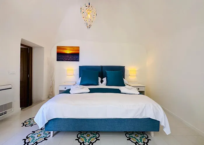 Yourhome - White House Gio * פוזיטנו